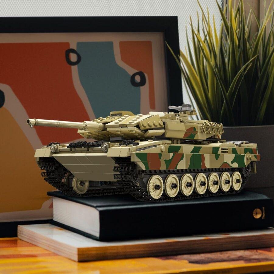JMBricklayer Lego-compatible brick set toy-RC Leopard 2 Tank 61503 IMG3