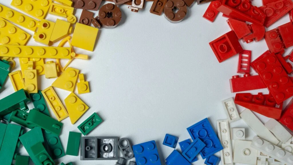 LEGO Sorting Strategies and Tools for Loose Bricks